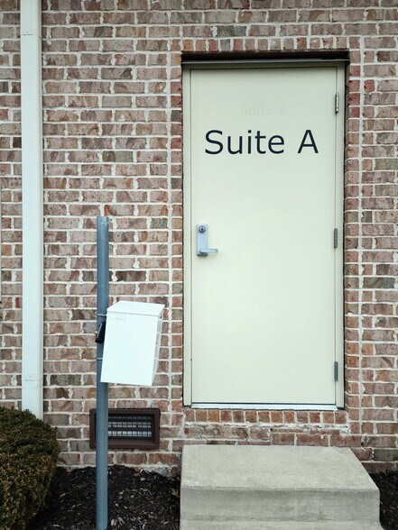 More Photos Of 7376 Business Center Dr, Avon Office For Sale