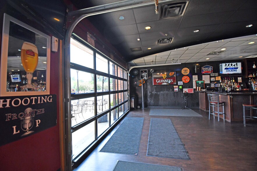 More Photos Of 5905-6055 Timber Ridge Dr, Prospect Unknown For Lease