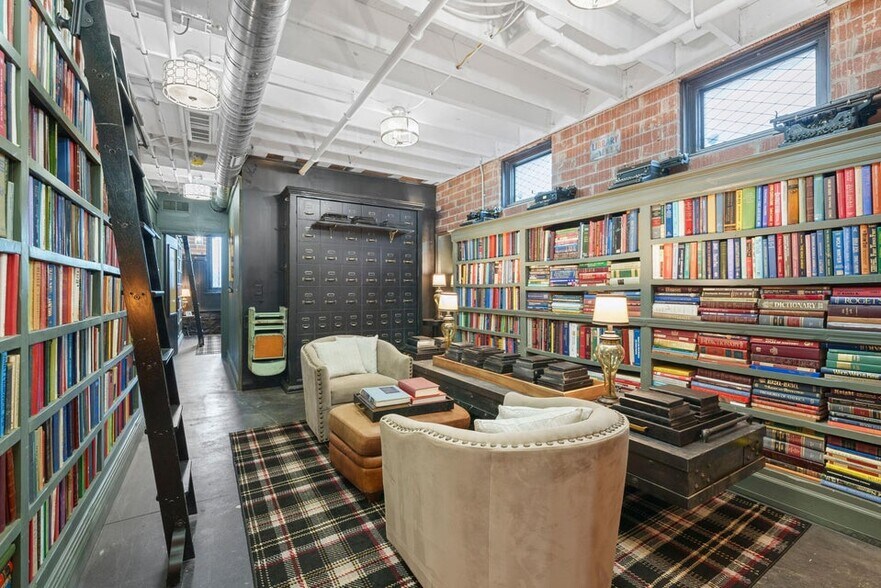 More Photos Of 43 W Markison Ave, Columbus Apartments For Sale