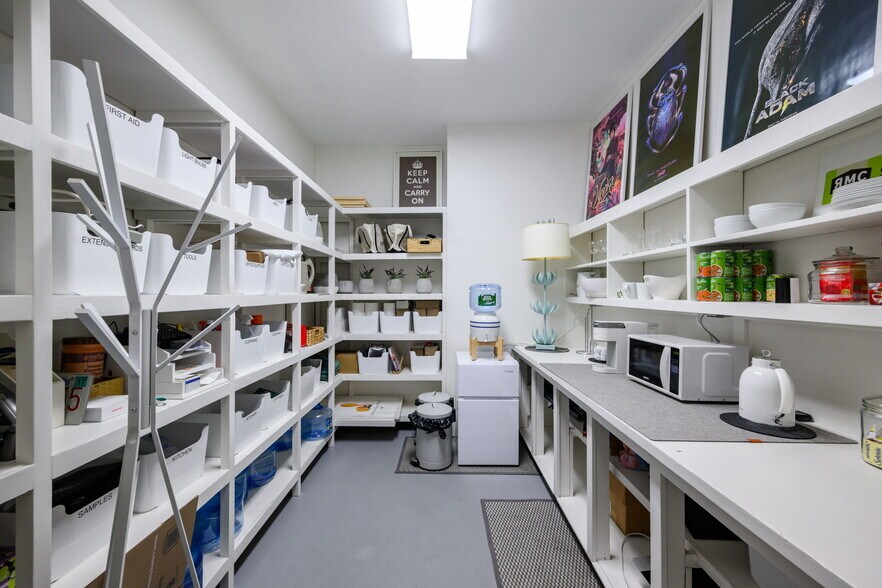 More Photos Of 14 Main St, Hingham Office Residential For Lease