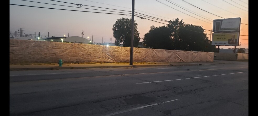 Primary Photo Of 350 Kansas St, Indianapolis Land For Sale