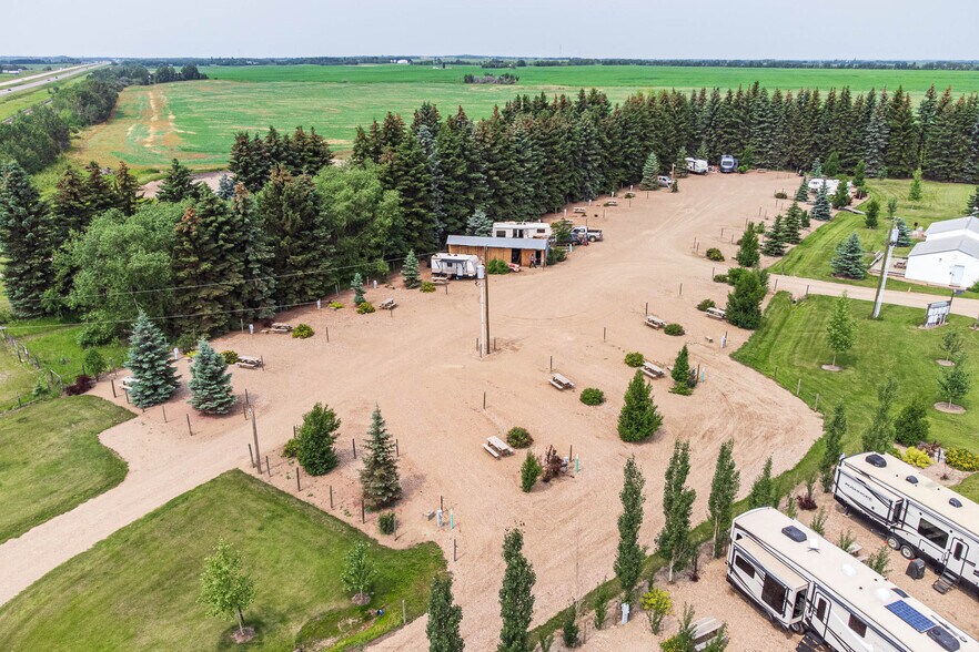 More Photos Of PT SE 10-50-2 W4, Blackfoot Trailer Camper Park For Sale