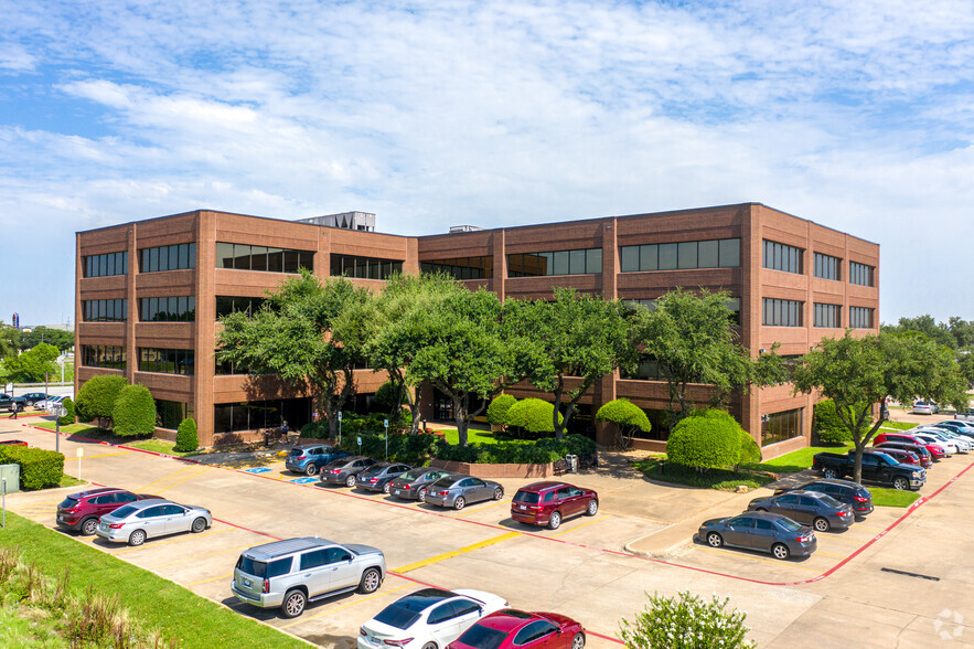 Primary Photo Of 2080 N State Highway 360, Grand Prairie Office Residential For Lease