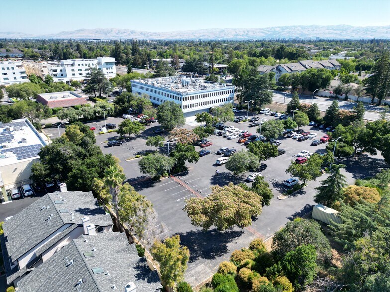 More Photos Of 700 W Hamilton Ave, Campbell Office Residential For Sale