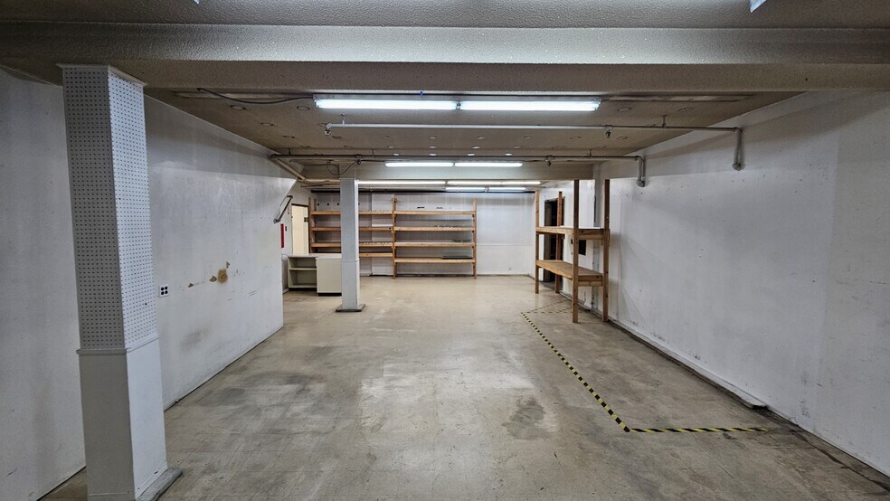 More Photos Of 735 Commerce Ave, Longview Industrial For Lease