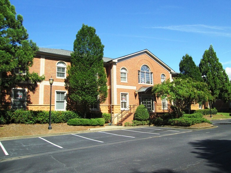 More Photos Of 4080 McGinnis Ferry Rd, Alpharetta Office For Lease