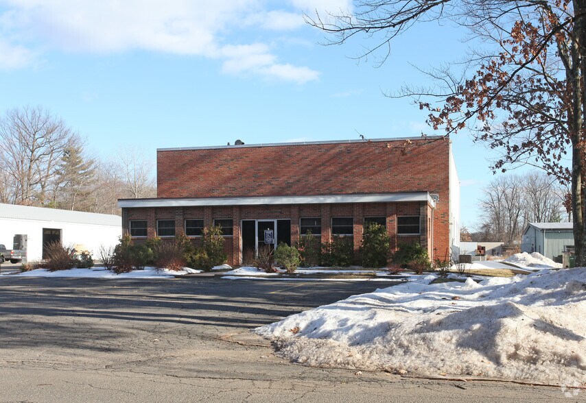 More Photos Of 10 Southwood Dr, Bloomfield Warehouse For Sale