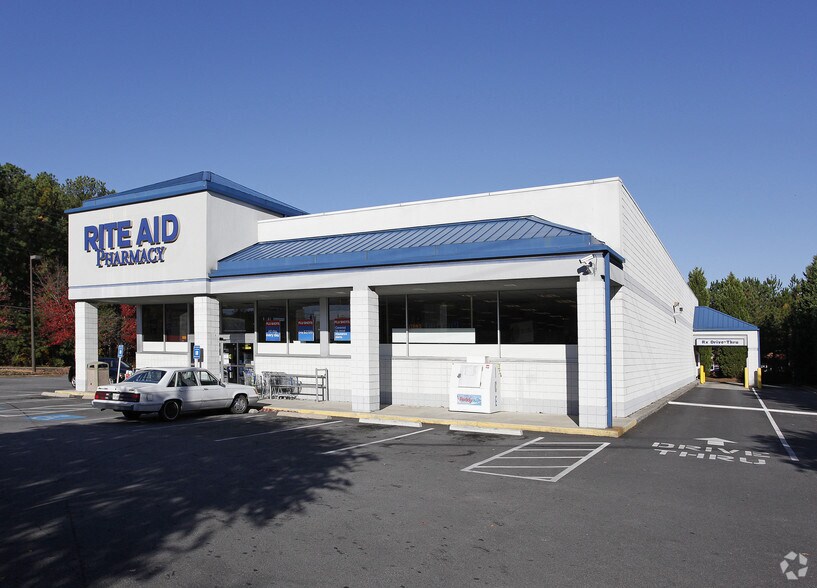 More Photos Of 4481 Hiram Lithia Springs Rd, Powder Springs Drugstore For Lease