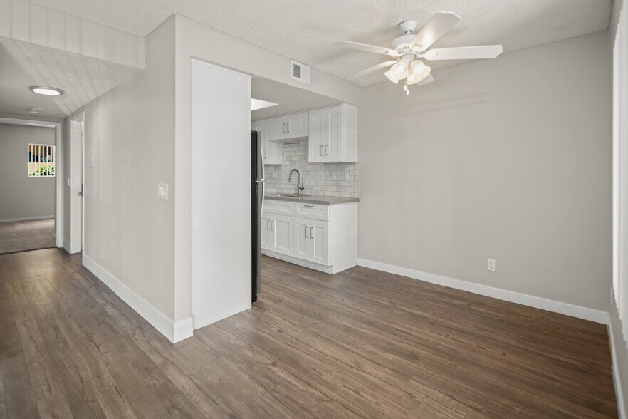 More Photos Of 725 Alturas Ln, Fallbrook Apartments For Sale