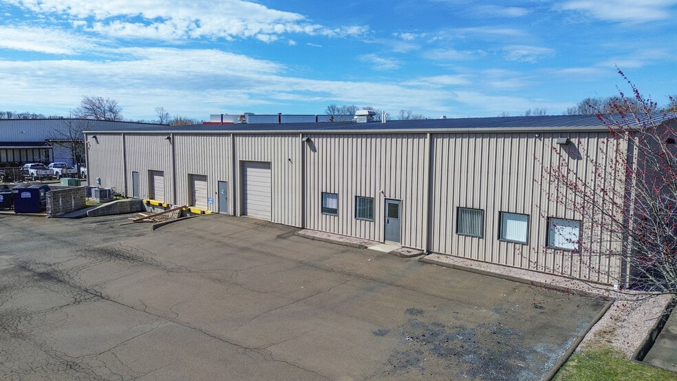 More Photos Of 21 Thompson Rd, Branford Industrial For Lease
