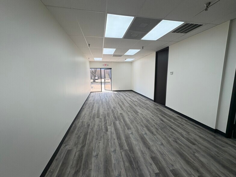 More Photos Of 4400 S Wayside Dr, Houston Unknown For Lease