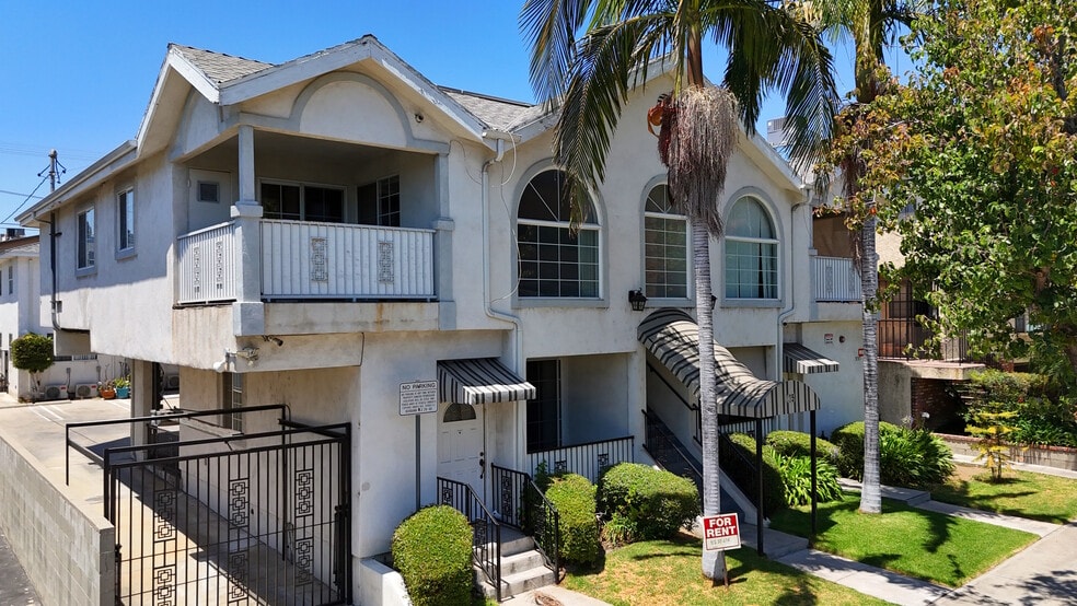 More Photos Of 335-337 E Providencia Ave, Burbank Apartments For Sale