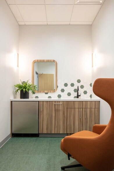 More Photos Of 250 Assay St, Houston Coworking Space