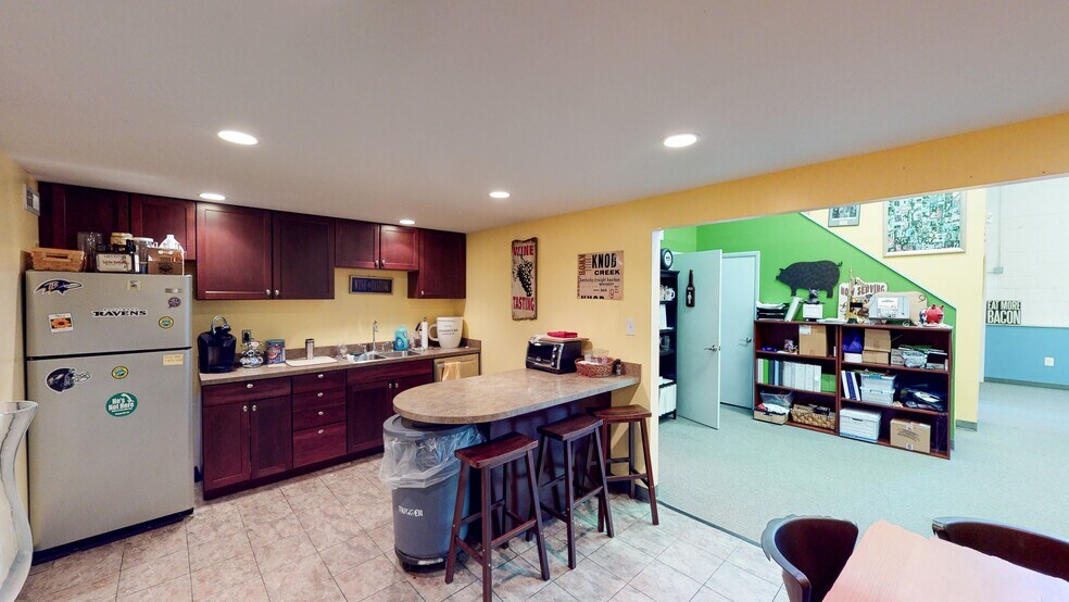 More Photos Of 3539 Clipper Mill Rd, Baltimore Warehouse For Sale