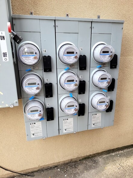 More Photos Of 115 N Feltus St, South Amboy Apartments For Sale