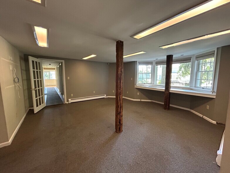 More Photos Of 489 Danbury Rd, Wilton Office Residential For Lease