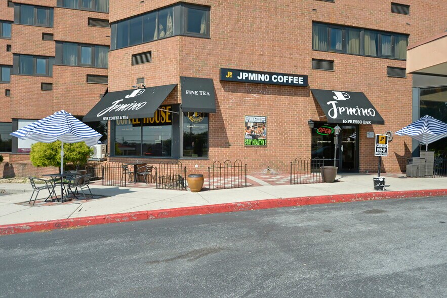 More Photos Of 431 Dual Hwy, Hagerstown Hotel For Lease