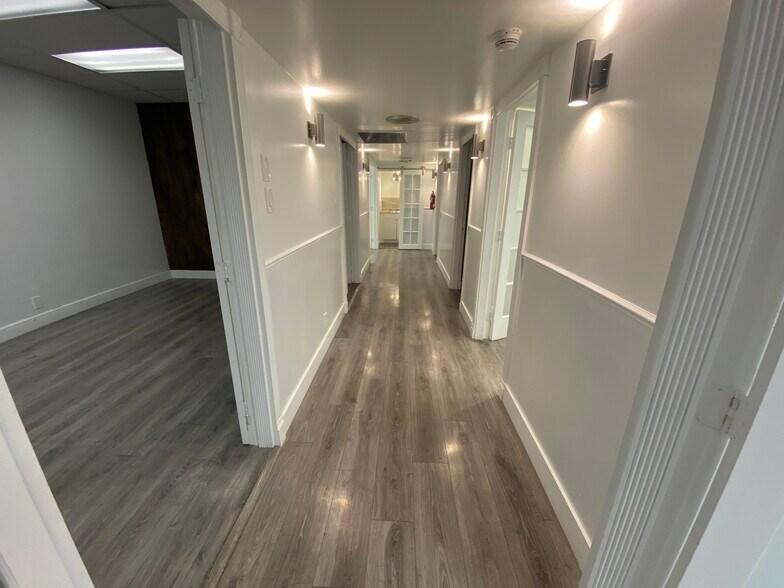 More Photos Of 4101 NW 3rd Ct, Plantation Medical For Lease