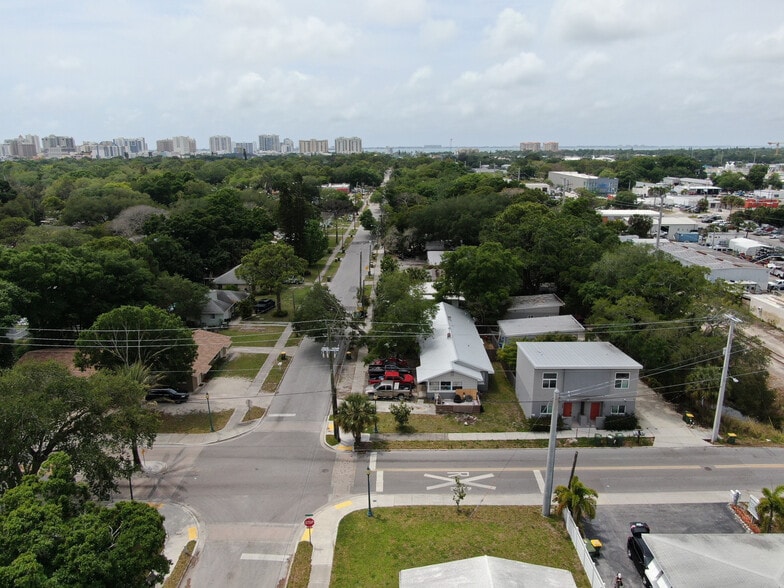 More Photos Of 1007 N East Ave, Sarasota Apartments For Sale