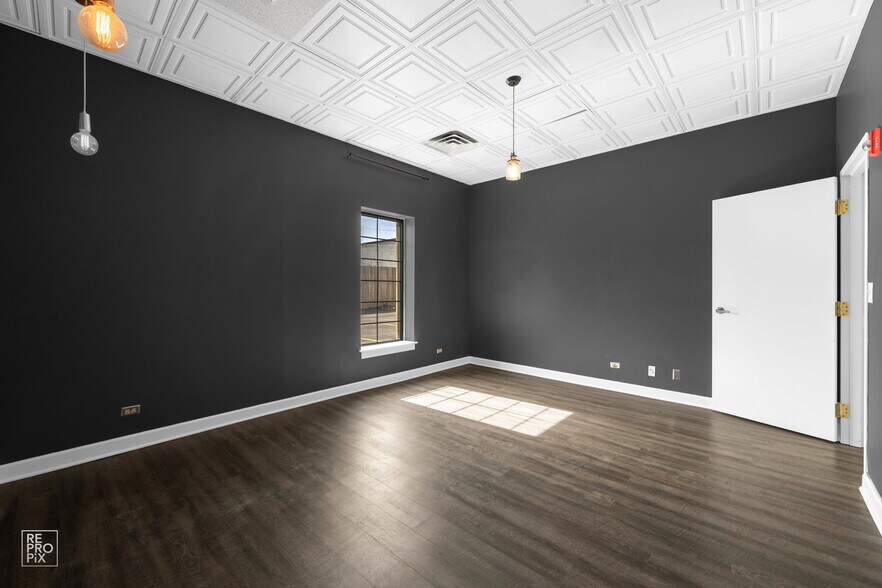 More Photos Of 616 Childs St, Wheaton General Retail For Lease