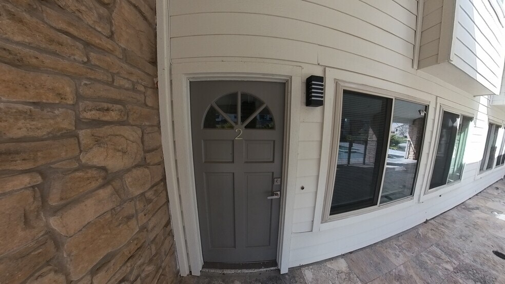 More Photos Of 12455 Melville Dr, Montgomery Apartments For Sale