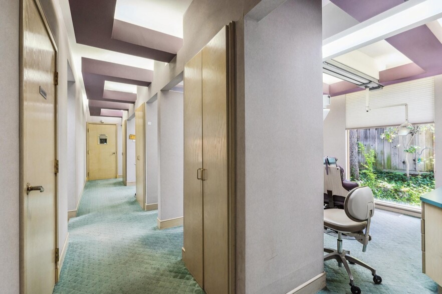 More Photos Of 1802 San Miguel Dr, Walnut Creek Medical For Sale