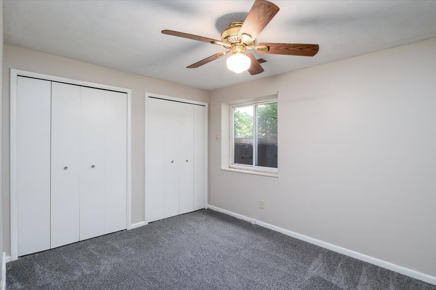 More Photos Of 1803 Cromwell Dr, Akron Apartments For Sale