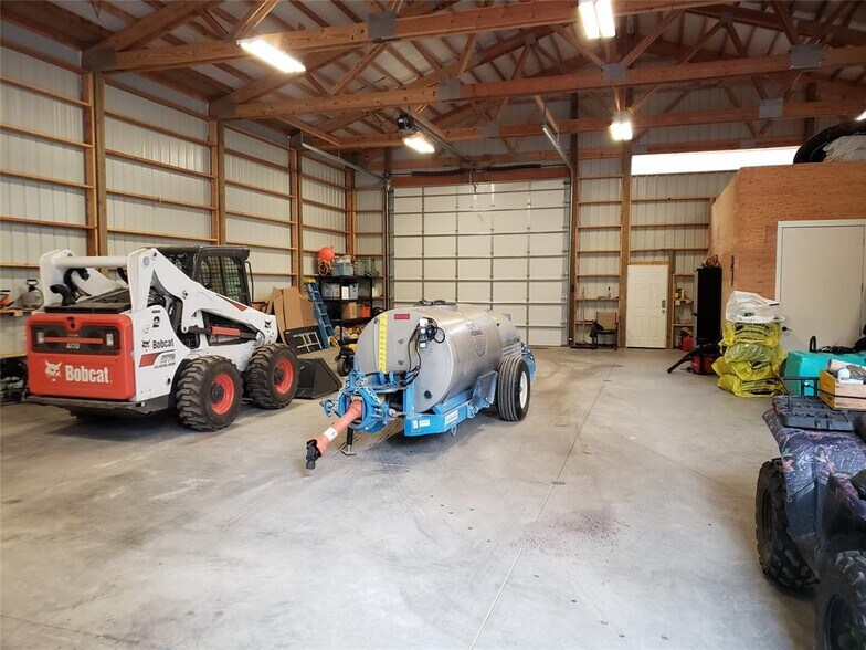 More Photos Of 32624 S Finley Point Rd, Polson Specialty For Sale