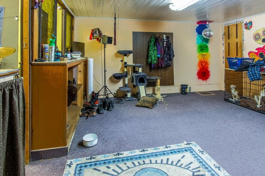 More Photos Of 518 Main St, Walsenburg Storefront Retail Residential For Sale