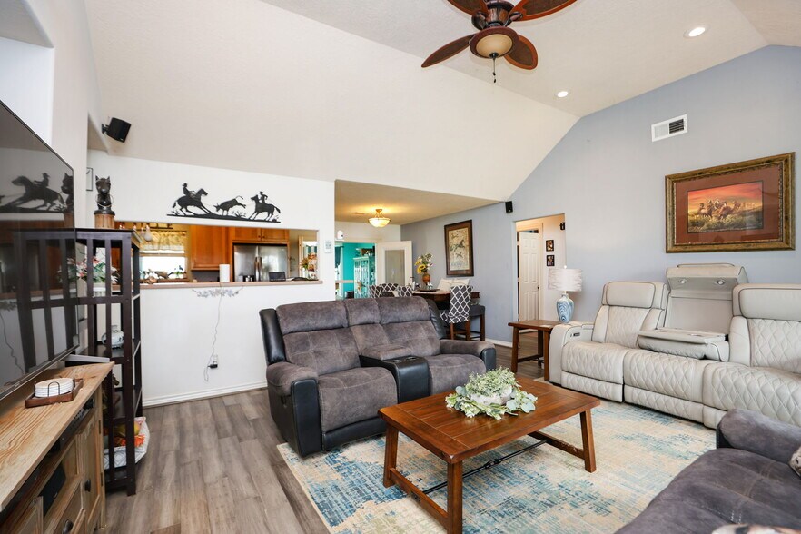 More Photos Of 10191 Bonner Rd, Pattison Specialty For Sale