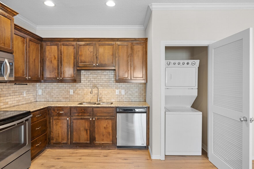 More Photos Of 307 Boyett St, College Station Apartments For Sale