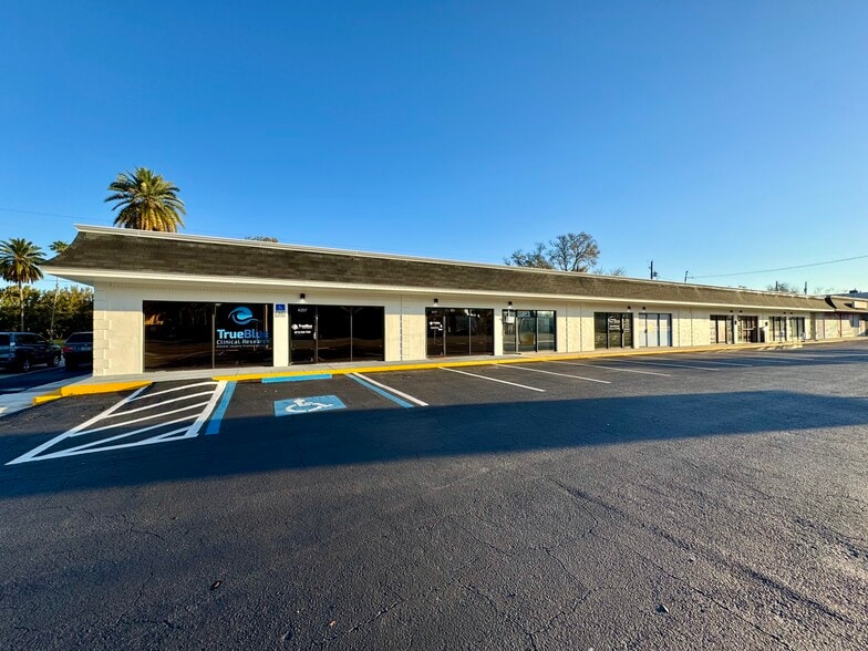 More Photos Of 4257 W Kennedy Blvd, Tampa Storefront Retail Office For Lease