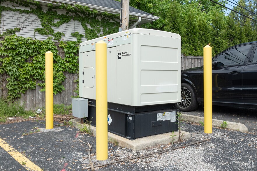 More Photos Of 120 N La Grange Rd, La Grange Medical For Sale