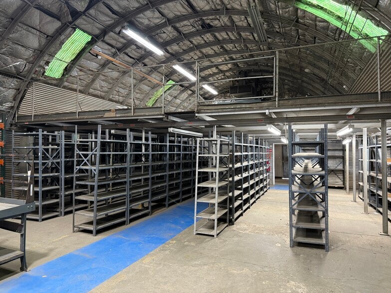 More Photos Of 16013 W Sardis Rd, Bauxite Industrial For Sale