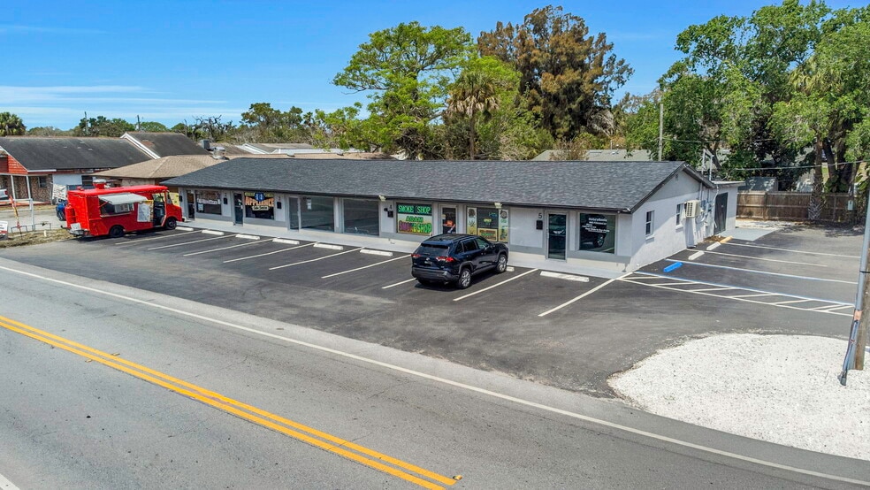 More Photos Of 6219 Massachusetts Ave, New Port Richey Freestanding For Sale