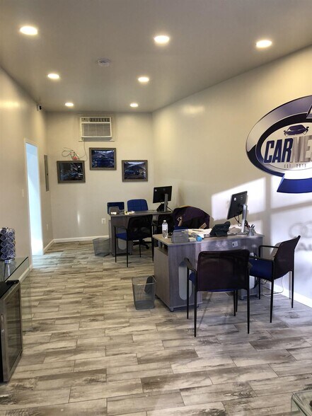 More Photos Of 3000 Liberty Heights Ave, Baltimore Auto Dealership For Lease