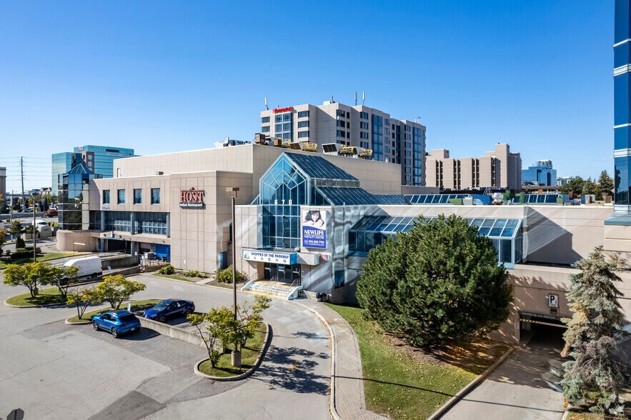 More Photos Of 670 Hwy-7 E, Richmond Hill General Retail For Sale
