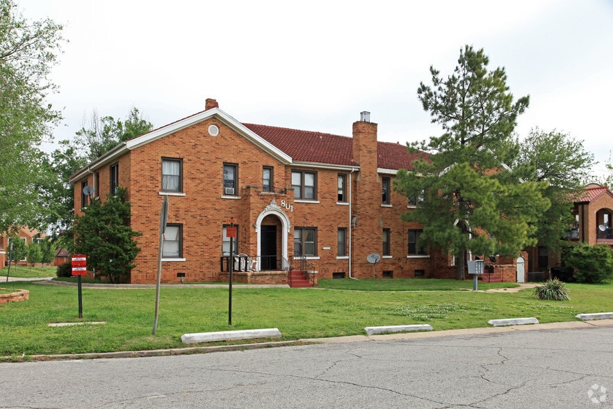 Primary Photo Of 801-803 East Dr, Oklahoma City Apartments For Sale