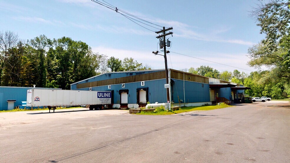 More Photos Of 35 Rose Morrow Rd, Wantage Manufacturing For Sale