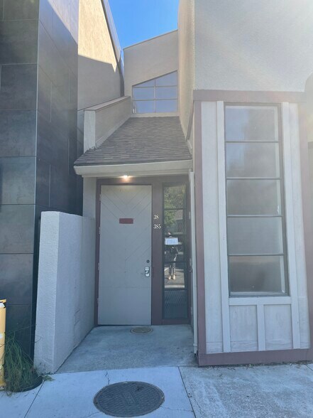 More Photos Of 381-395 Hartz Ave, Danville Loft Creative Space For Lease