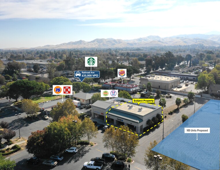 More Photos Of 2136 Railroad Ave, Pittsburg Bank For Lease