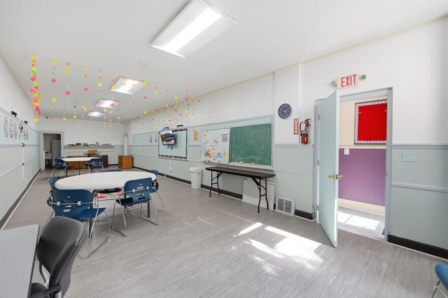 More Photos Of 401-407 N Patterson Park Ave, Baltimore Religious Facility For Sale