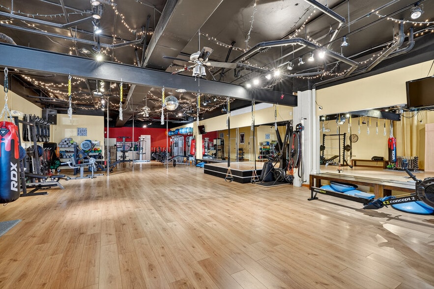 More Photos Of 115 Magnolia Ave, Daytona Beach Flex For Sale