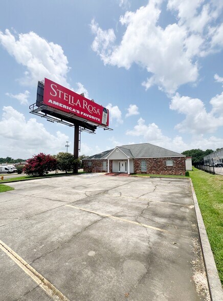 Primary Photo Of 8989 Interline Ave, Baton Rouge Office For Sale
