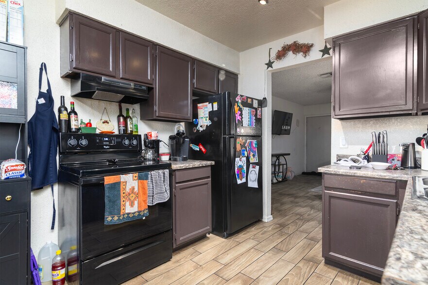 More Photos Of 6325 E Avalon St, Mesa Multifamily For Sale