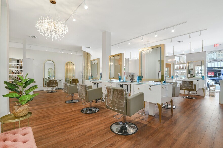 More Photos Of 107-111 Main St, New Canaan Storefront Retail Office For Sale