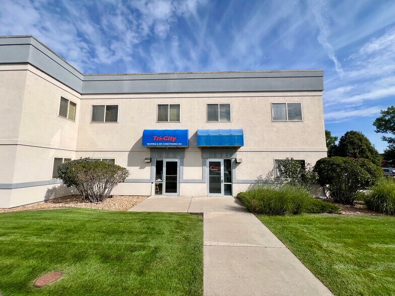 More Photos Of 123-151 12th St SW, Loveland Manufacturing For Lease