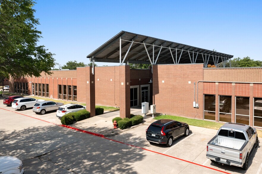 More Photos Of 220 S Denton Tap Rd, Coppell Medical For Lease