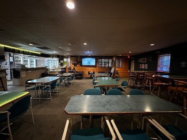 More Photos Of 2216 20th St, Delburne Hotel For Sale