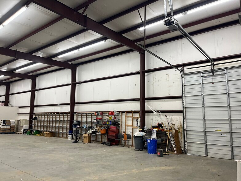 More Photos Of 4002 Sardis Dr, Monroe Light Distribution For Sale